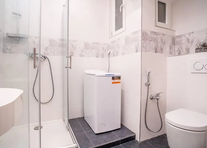 Apartman Sukromny Staromestsky V Uzasnej Lokalite/cozy Old-town In A Great Neighborhood