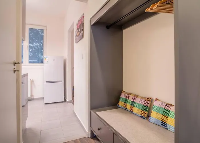 Sukromny Staromestsky V Uzasnej Lokalite/cozy Old-town In A Great Neighborhood Apartman *