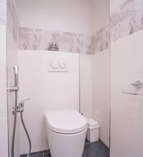 Apartman Sukromny Staromestsky V Uzasnej Lokalite/cozy Old-town In A Great Neighborhood Pozsony