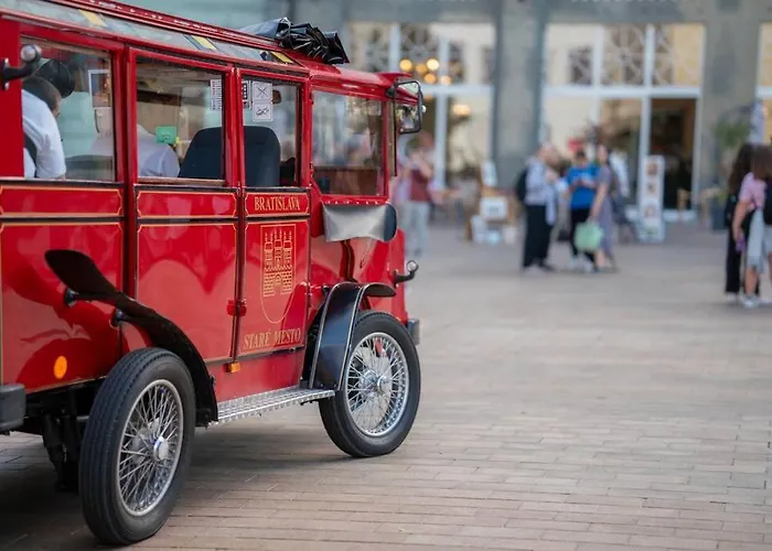 Sukromny Staromestsky V Uzasnej Lokalite/cozy Old-town In A Great Neighborhood Apartman *